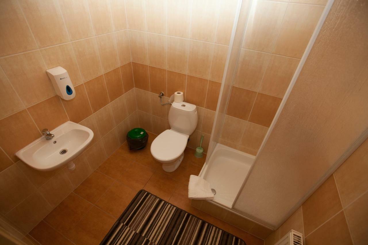 Osrodek Wypoczynkowy Sowa Hotel Lipniak ภายนอก รูปภาพ