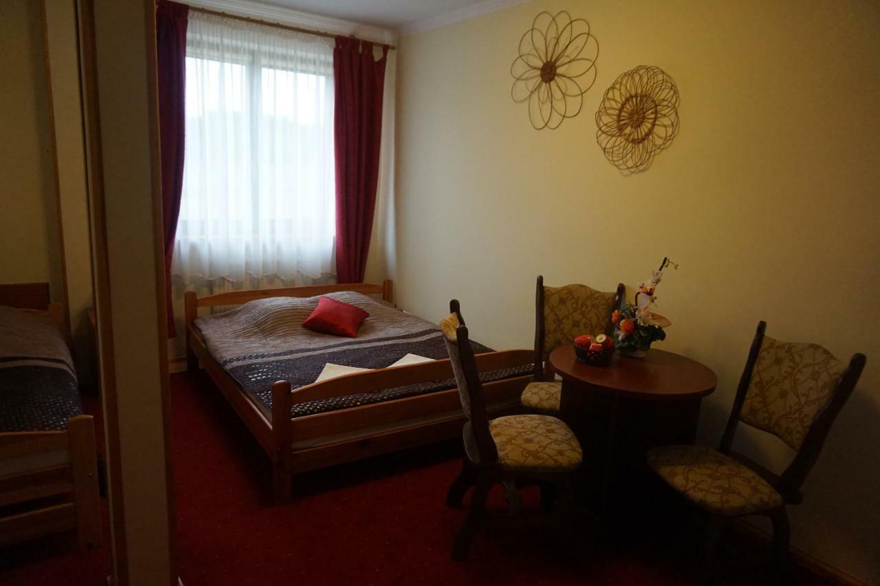 Osrodek Wypoczynkowy Sowa Hotel Lipniak ภายนอก รูปภาพ